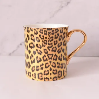 Leopard Tlač Kosti Čína šálku Kávy Luxusného Porcelánu Čaj Nastaviť Rozšírené Pohár Keramický Hrnček Drinkware